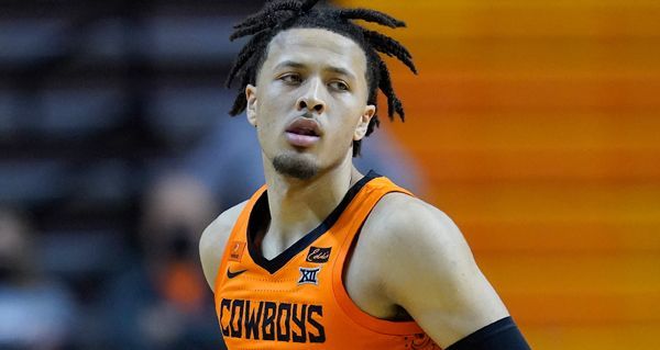 国安在控球 国安在控球